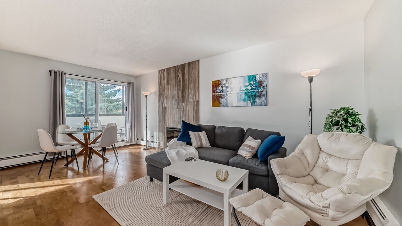 Photo of Livingroom in Fort Saskatchewan