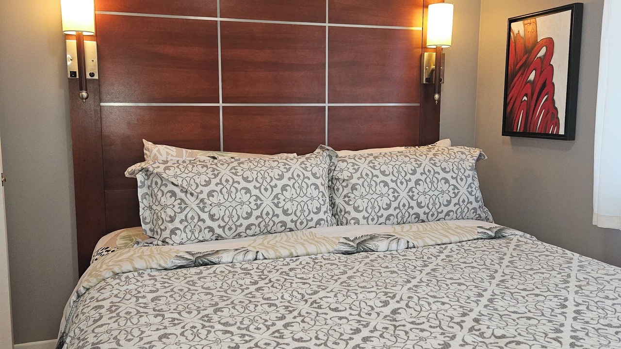 Photo of Bedroom in Sainte-Anne-de-Bellevue