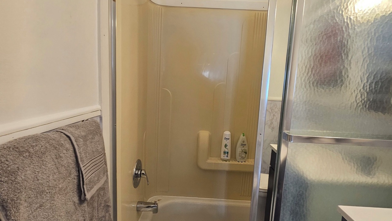 Photo of Bathroom in Sainte-Anne-de-Bellevue