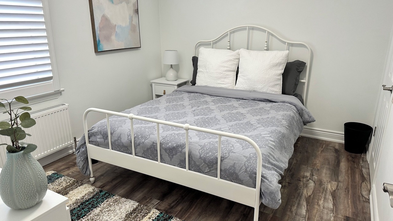 Photo of Bedroom in Downtown