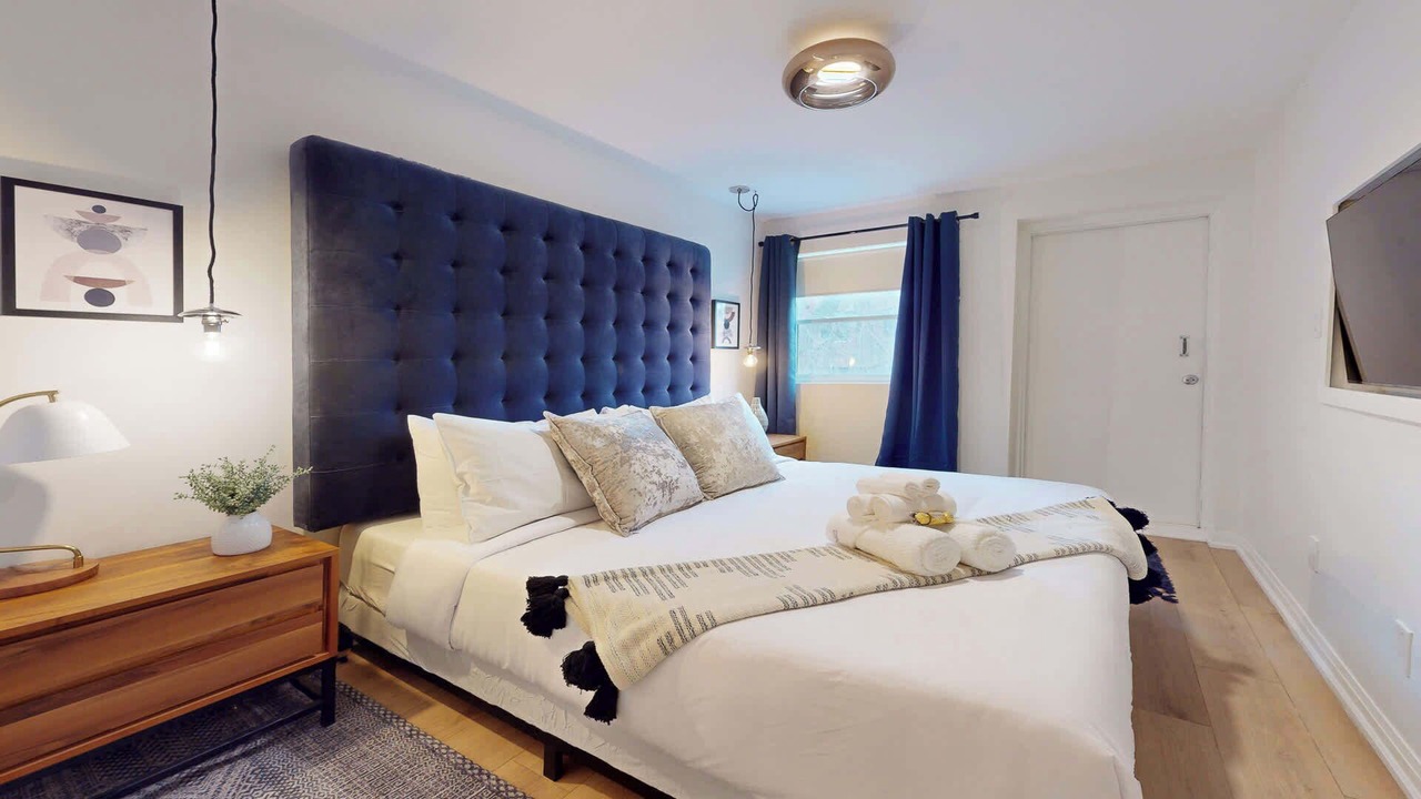 Photo of Bedroom in Leslieville
