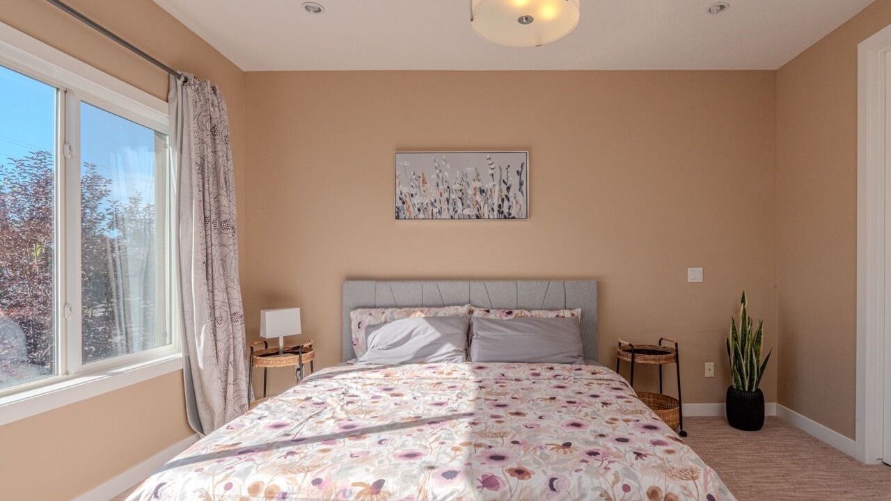 Photo of Bedroom in Banff Trail