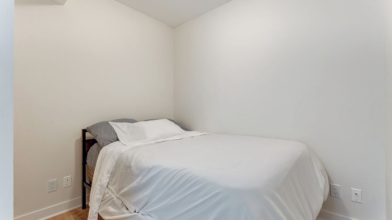 Photo of Bedroom in Brentwood