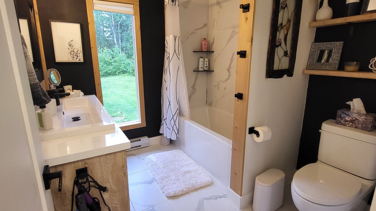 Photo of Bathroom in Grand-Digue