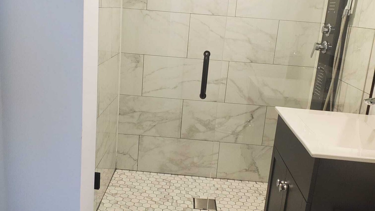 Photo of Bathroom in Halton Regional Municipality