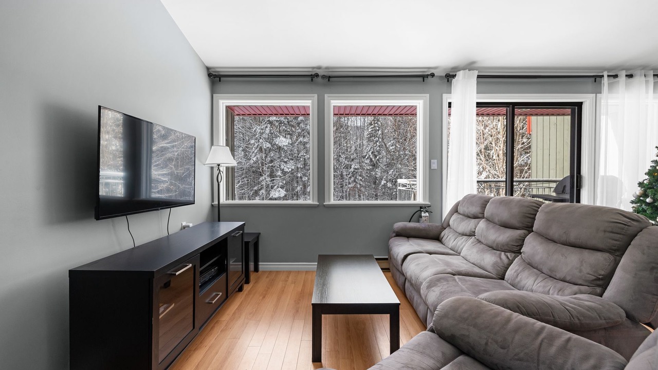 Photo of Livingroom in Stoneham