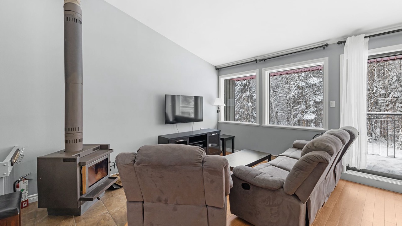 Photo of Livingroom in Stoneham