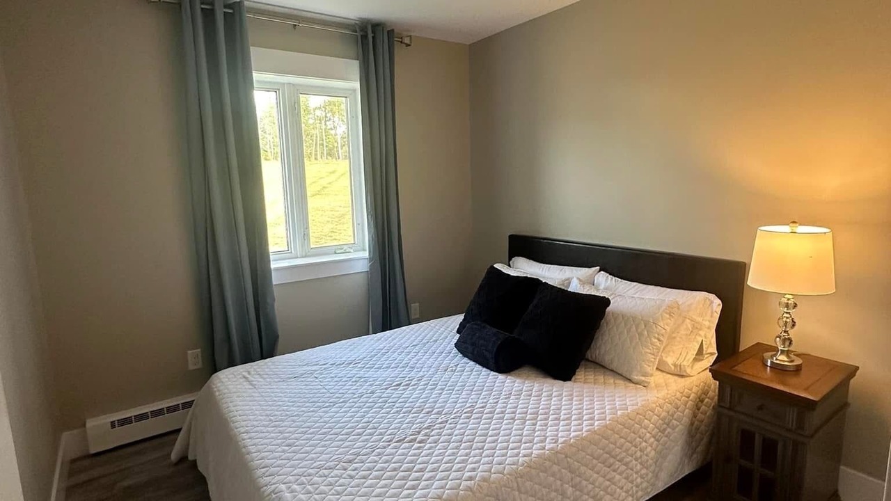 Photo of Bedroom in Montague
