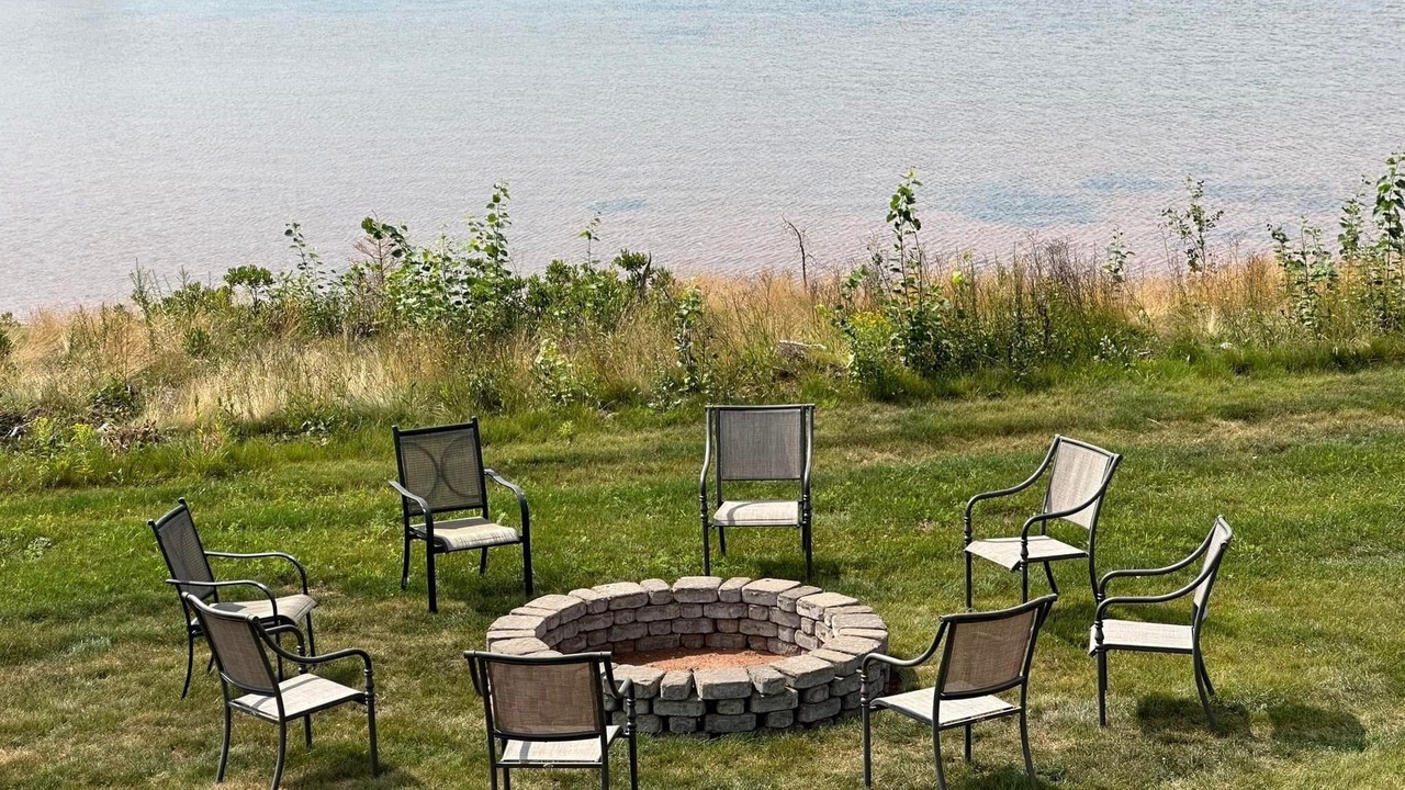 Photo of Outdoor in Montague