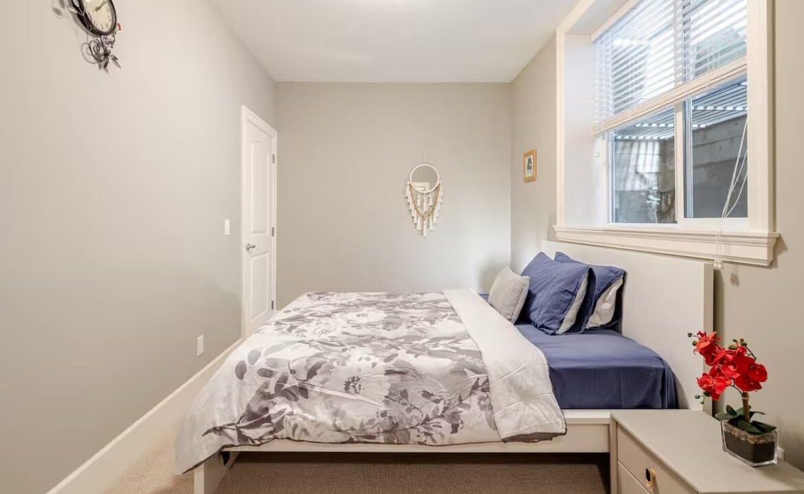 Photo of Bedroom in White Rock