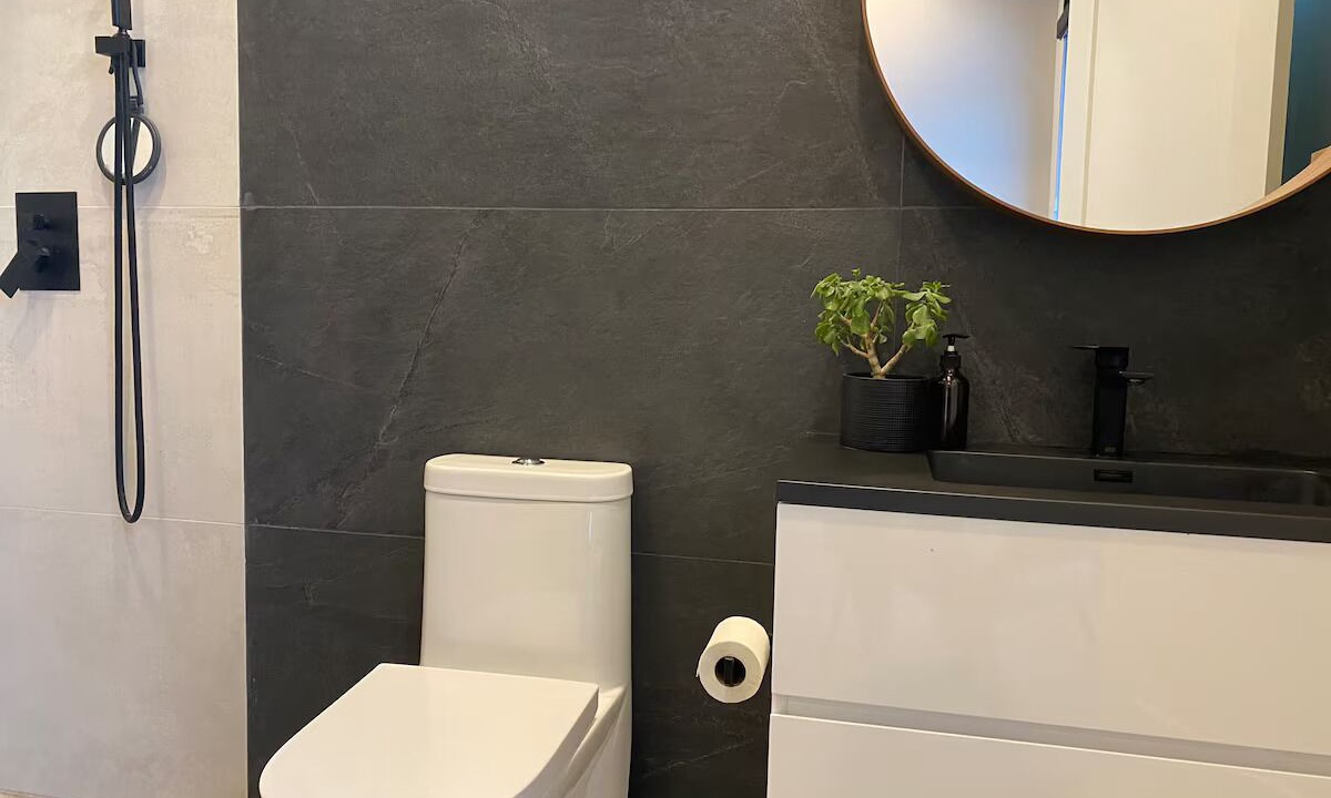 Photo of Bathroom in Orford