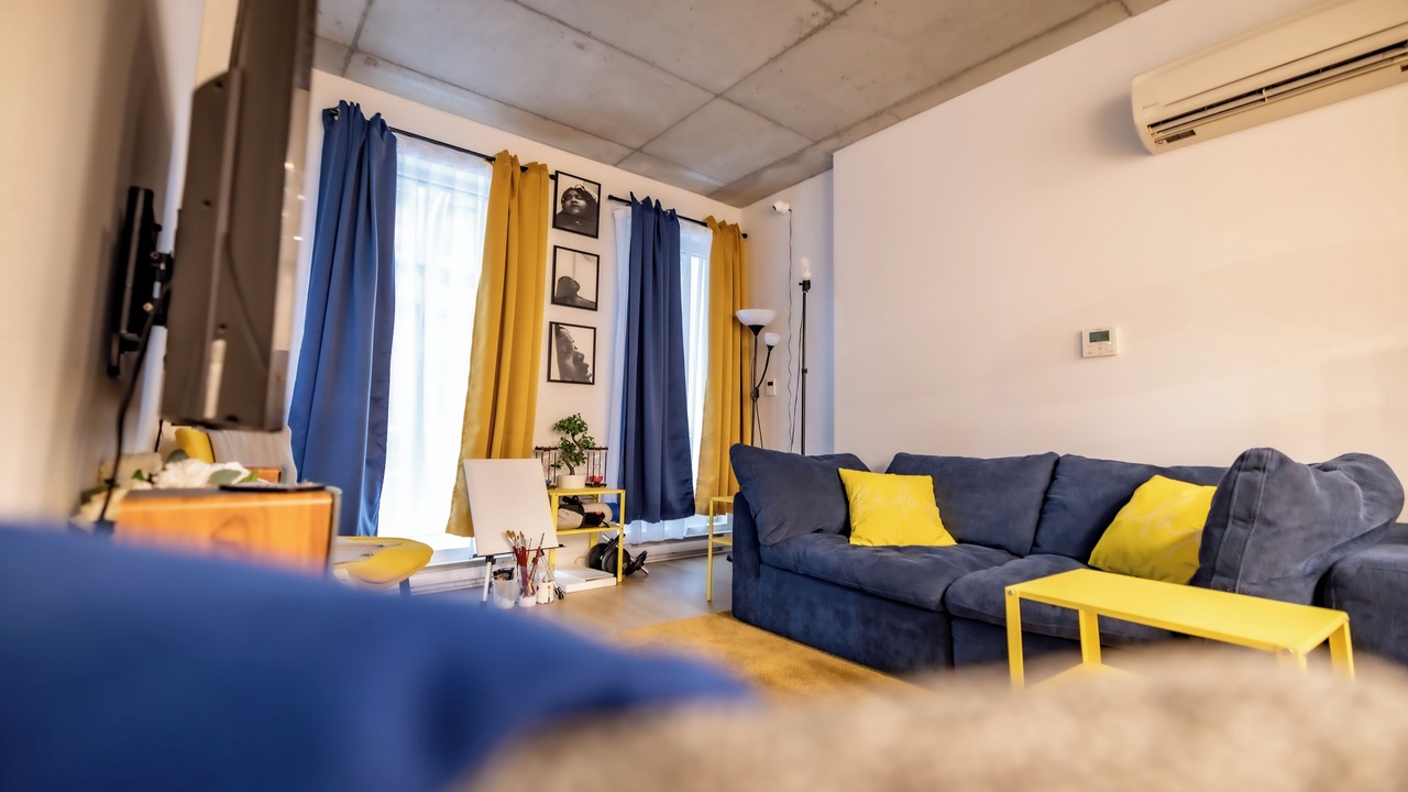 Photo of Livingroom in Old Montreal