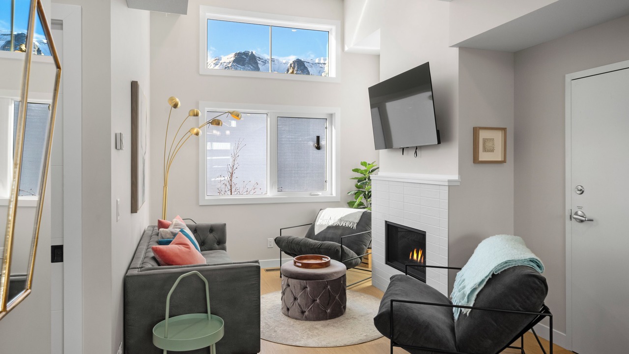 Photo of Livingroom in Harvie Heights