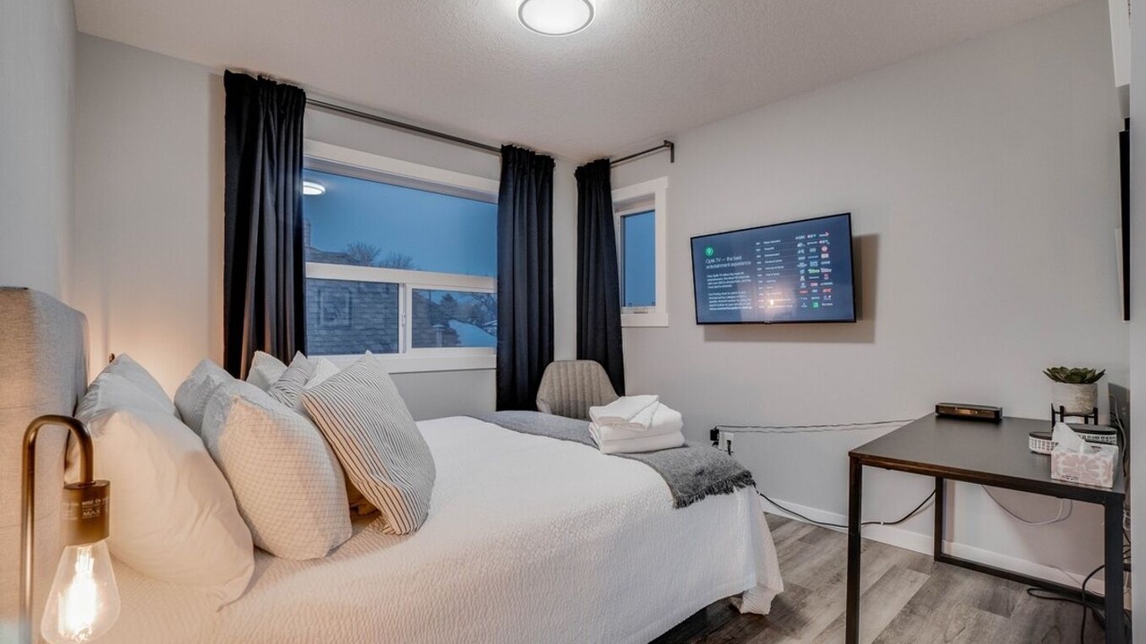 Photo of Bedroom in North Central Edmonton