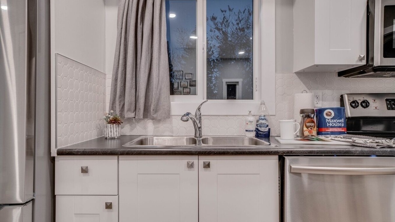 Photo of Kitchen in North Central Edmonton