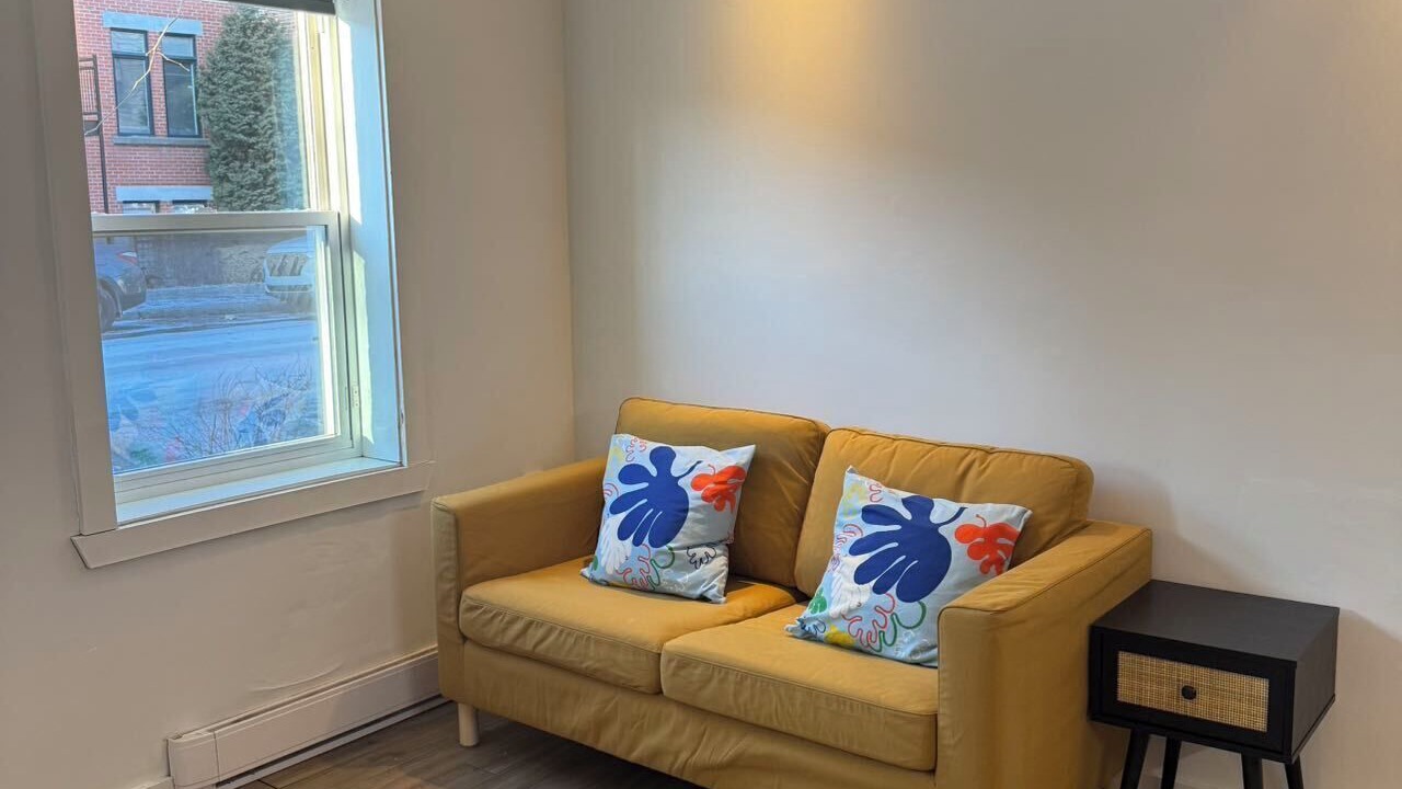 Photo of Livingroom in Gay Village