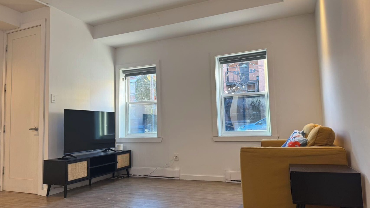 Photo of Livingroom in Gay Village