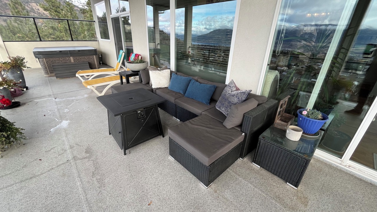 Photo of Patio Balcony in Okanagan-Similkameen