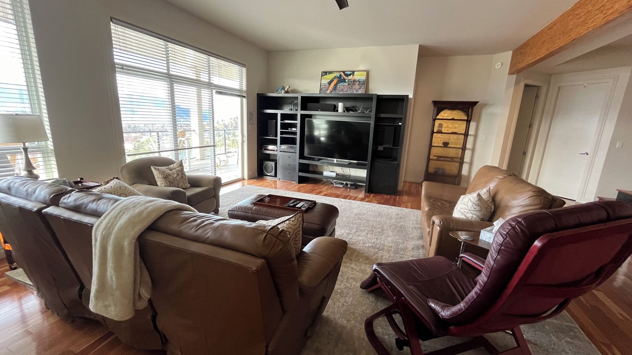 Photo of Livingroom in Okanagan-Similkameen