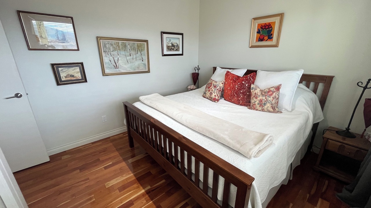 Photo of Bedroom in Okanagan-Similkameen