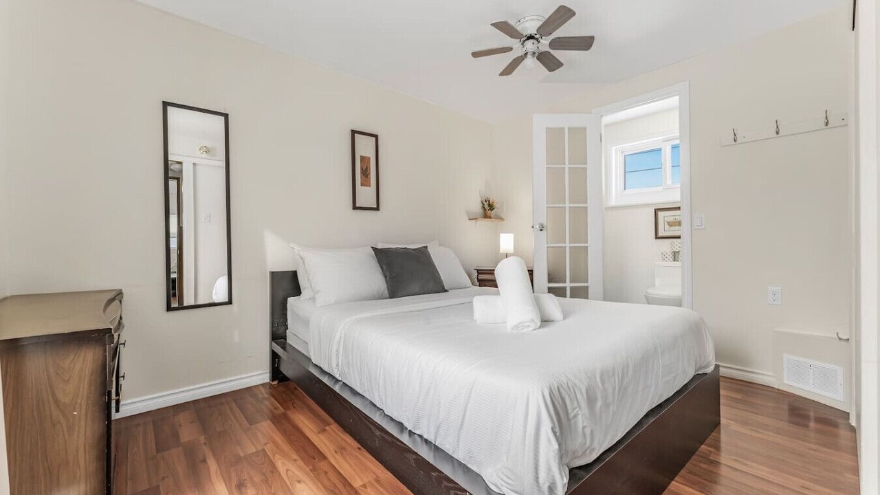 Photo of Bedroom in Niagara Falls