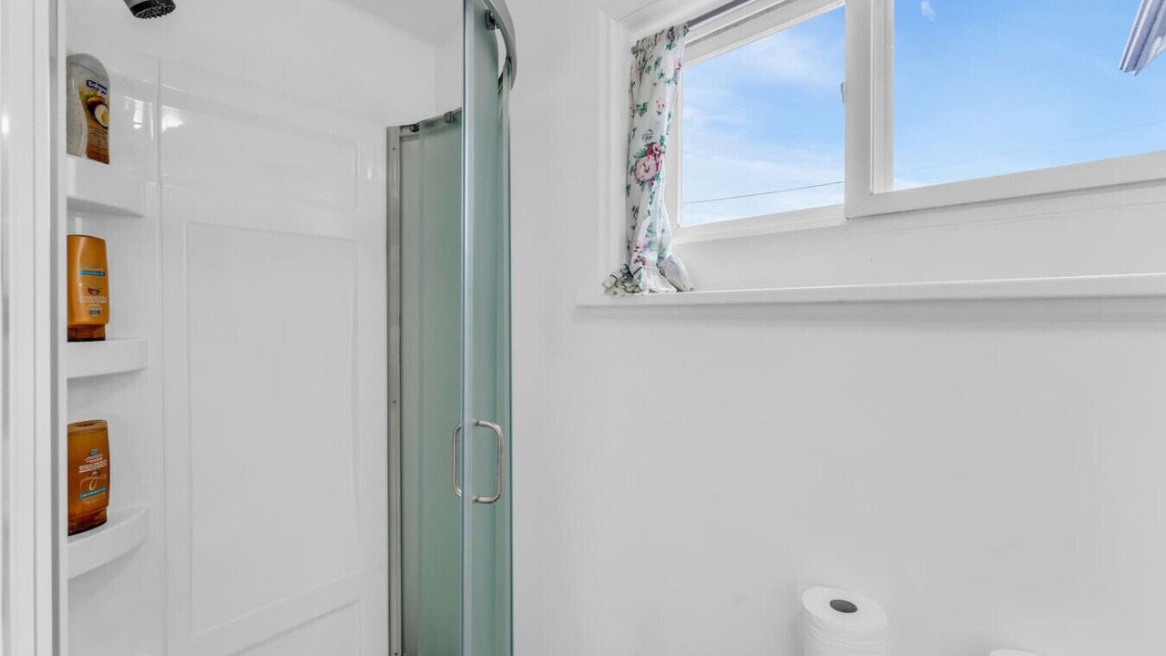 Photo of Bathroom in Niagara Falls