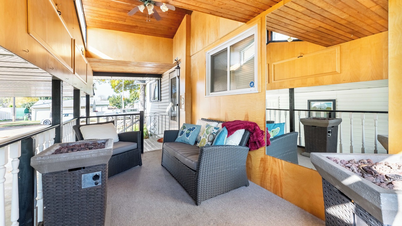 Photo of Patio Balcony in Northeast Edmonton