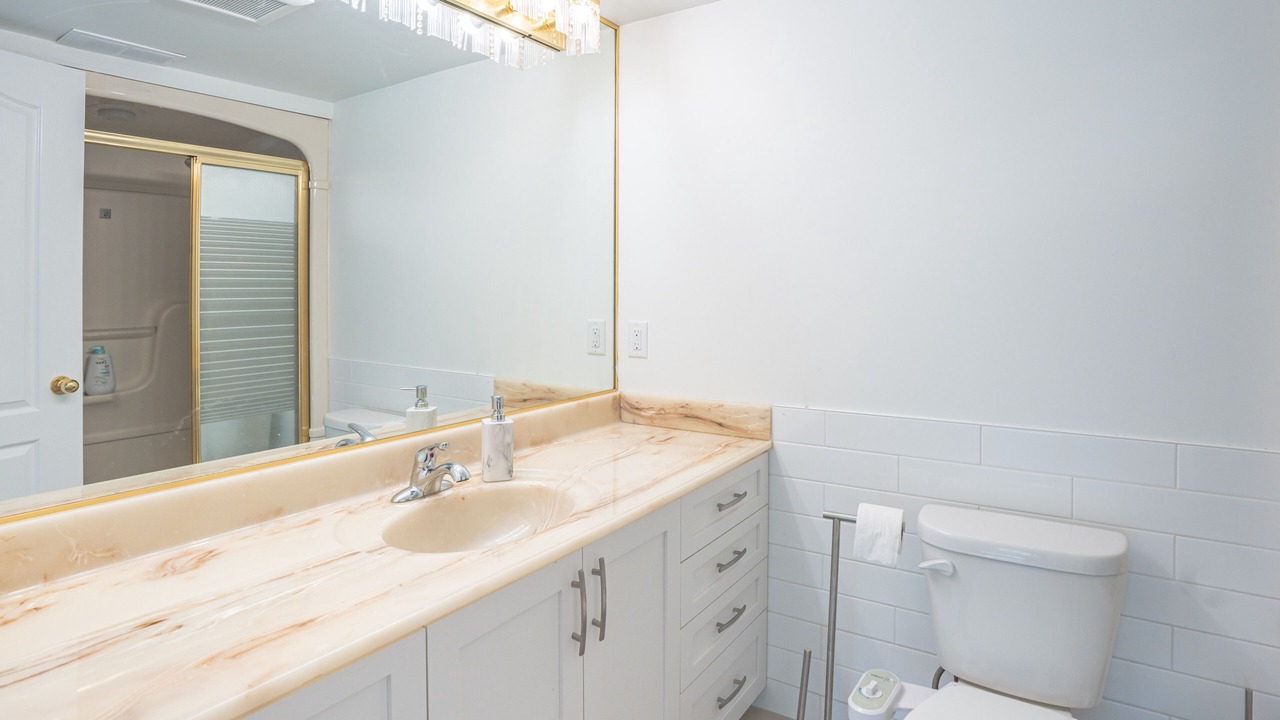 Photo of Bathroom in Upper Lonsdale