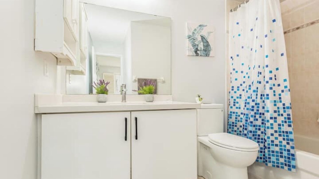 Photo of Bathroom in West Oak Trails