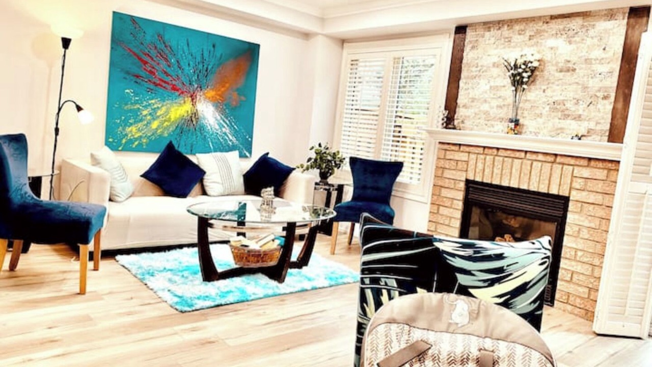 Photo of Livingroom in West Oak Trails