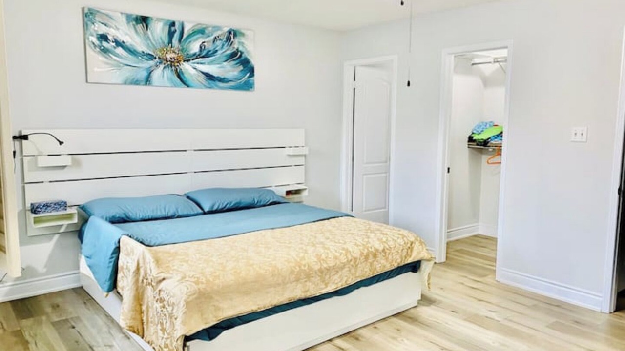 Photo of Bedroom in West Oak Trails