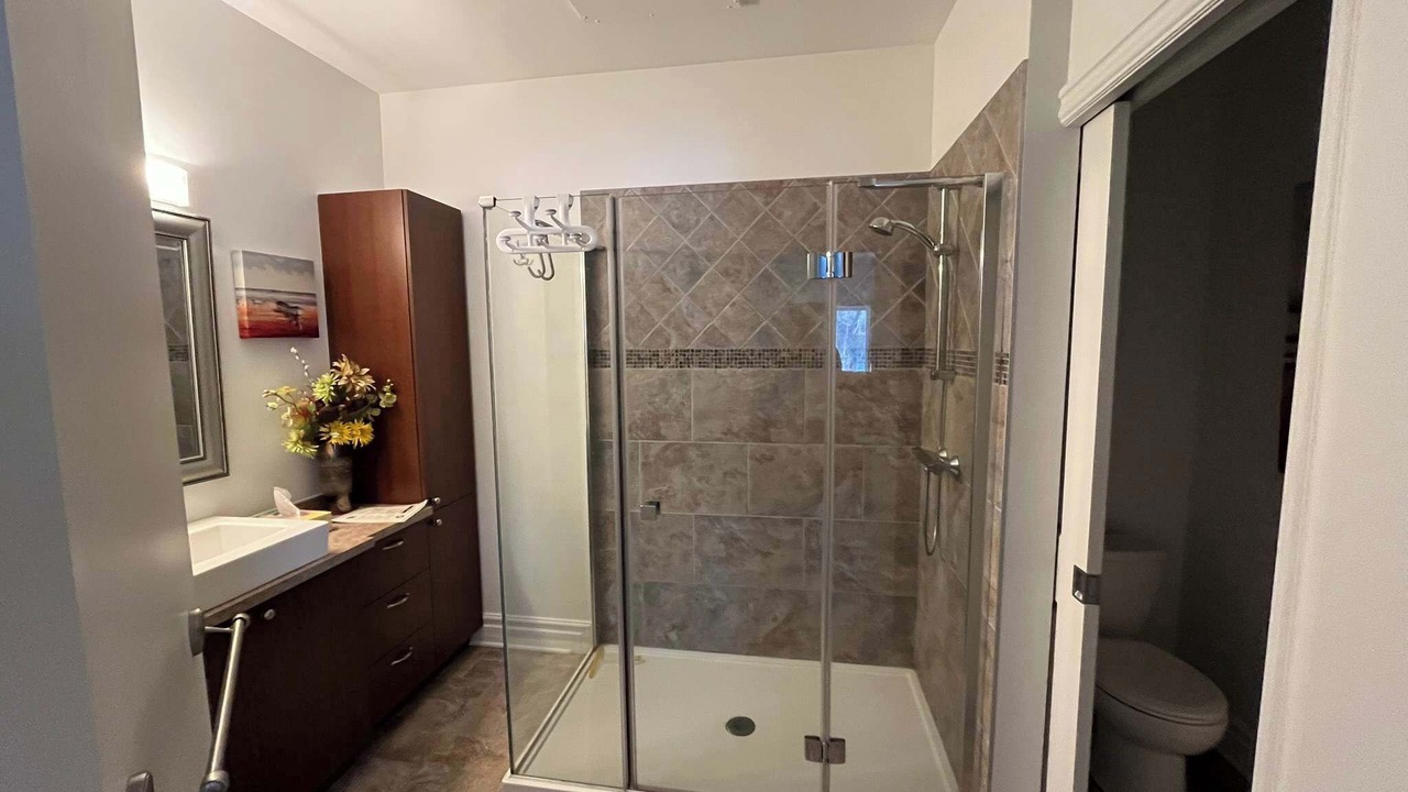 Photo of Bathroom in Bellefeuille