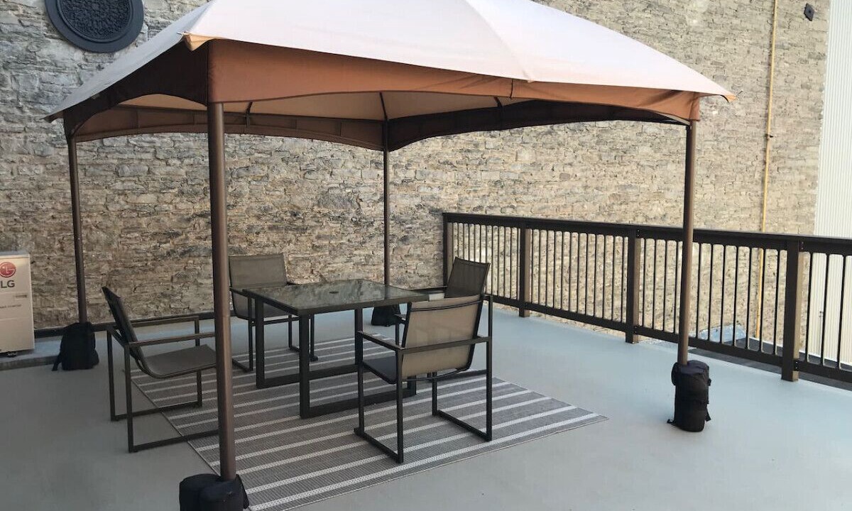 Photo of Outdoor in Belleville