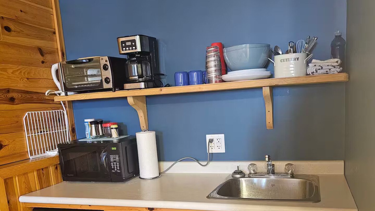 Photo of Kitchen in Division No. 16