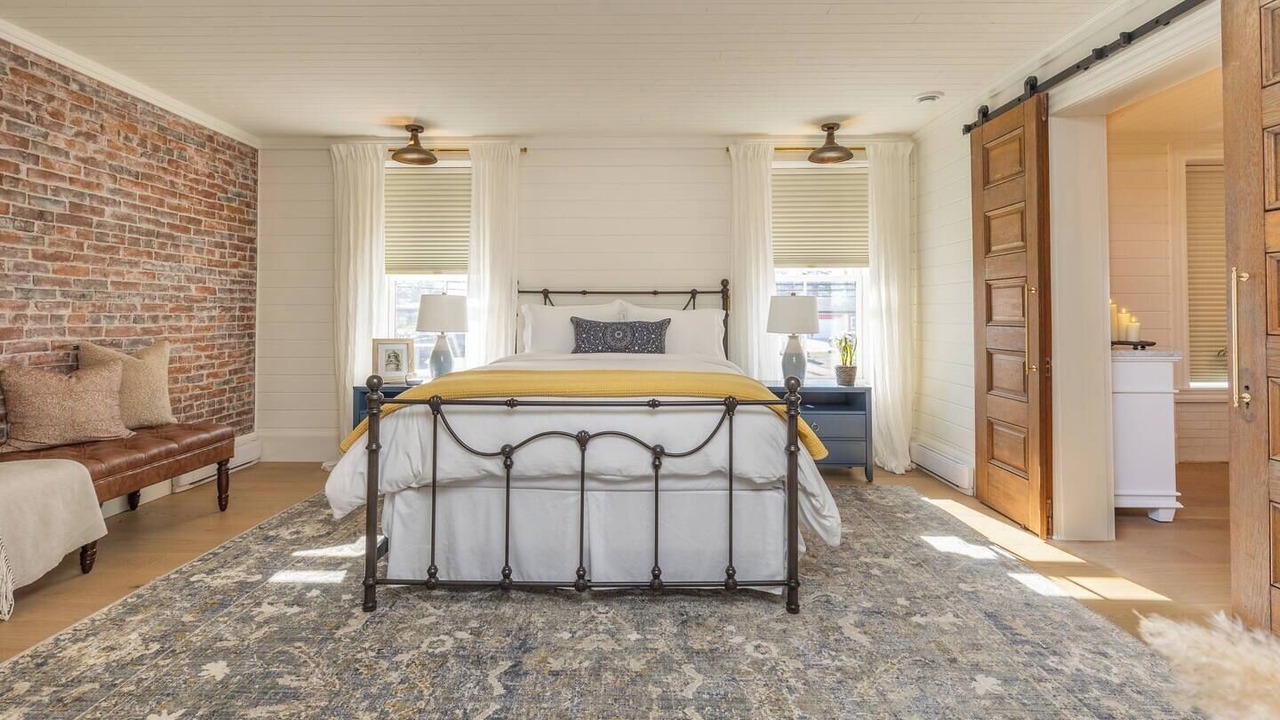 Photo of Bedroom in Yarmouth