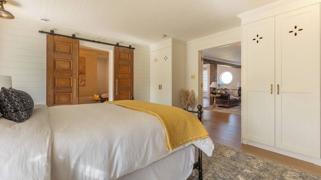 Photo of Bedroom in Yarmouth