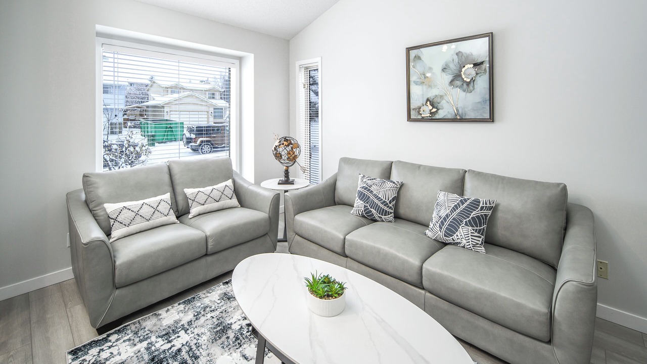 Photo of Livingroom in Northwest Calgary