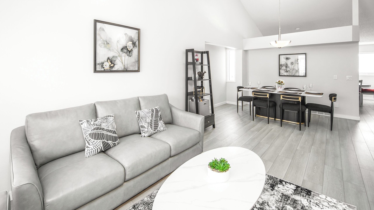Photo of Livingroom in Northwest Calgary