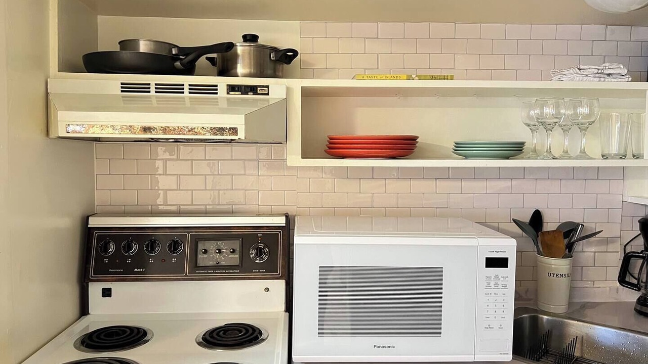 Photo of Kitchen in West Vancouver