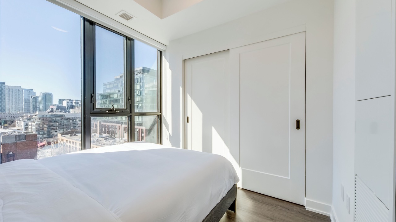 Photo of Bedroom in Fashion District