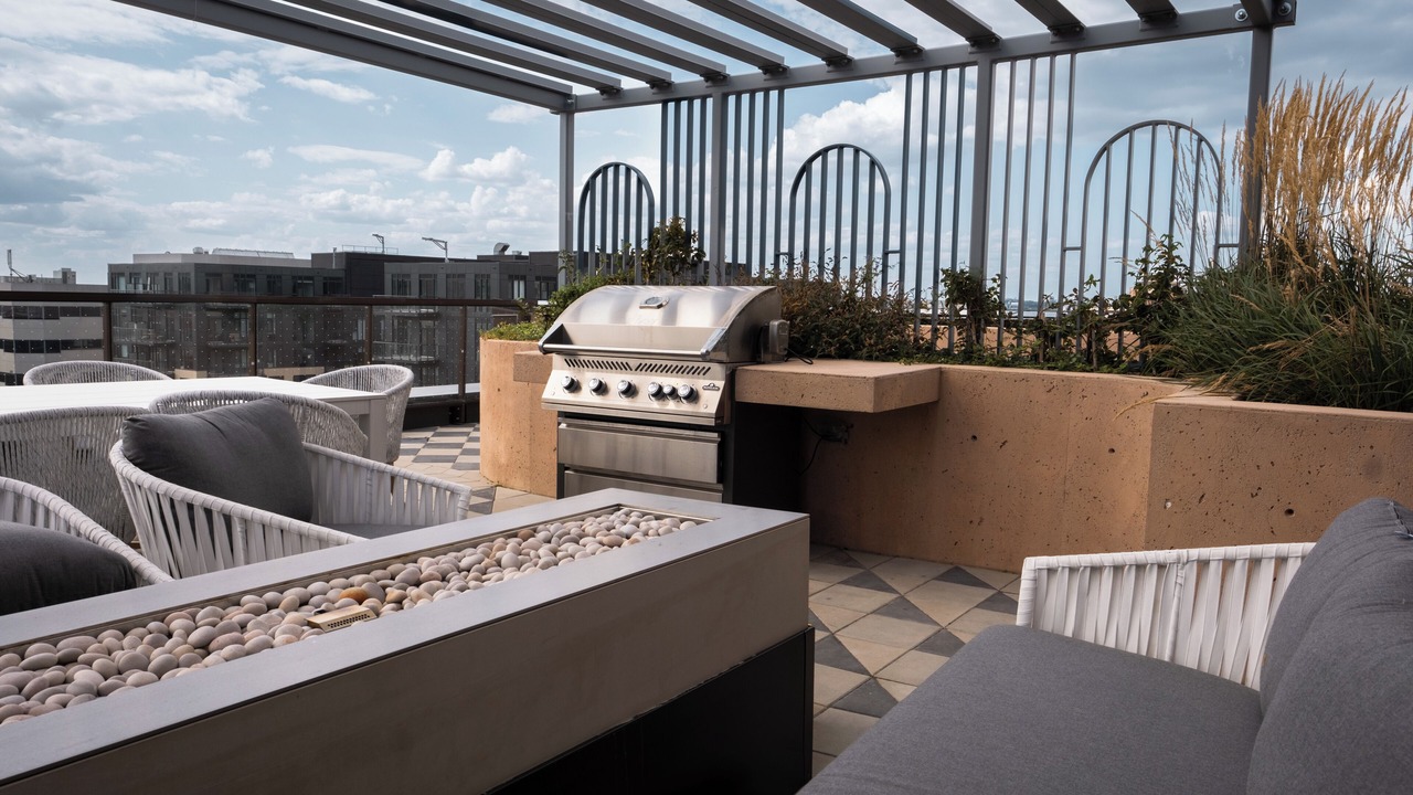 Photo of Patio Balcony in Fashion District