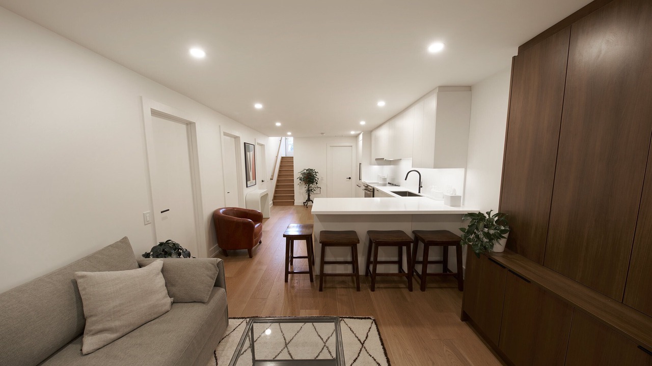 Photo of Livingroom in Broadview North