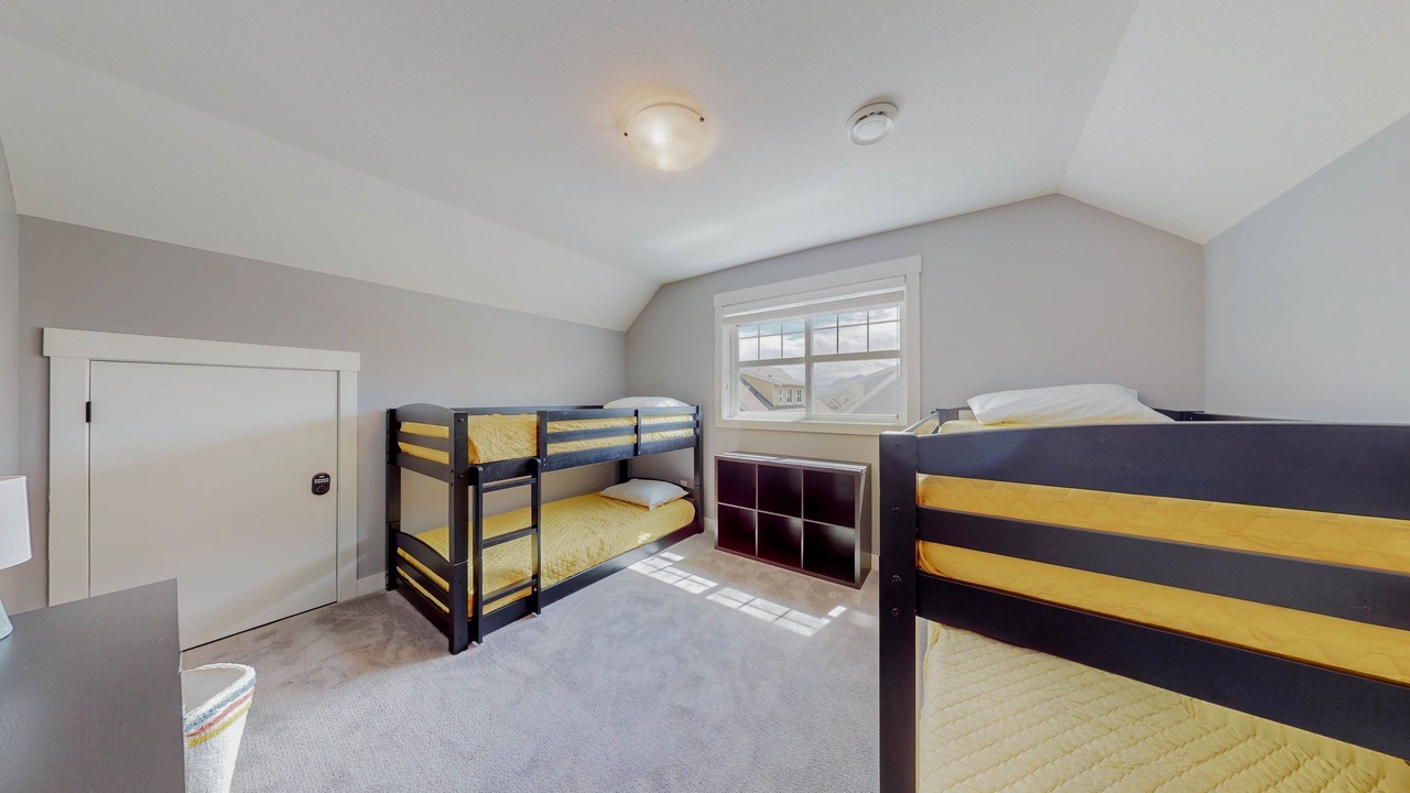 Photo of Bedroom in Okanagan-Similkameen