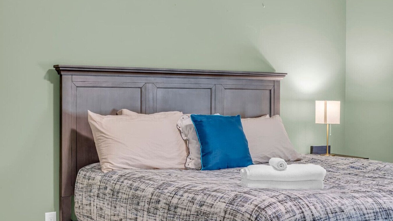 Photo of Bedroom in Niagara Falls