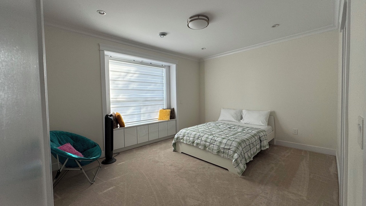 Photo of Bedroom in Newton