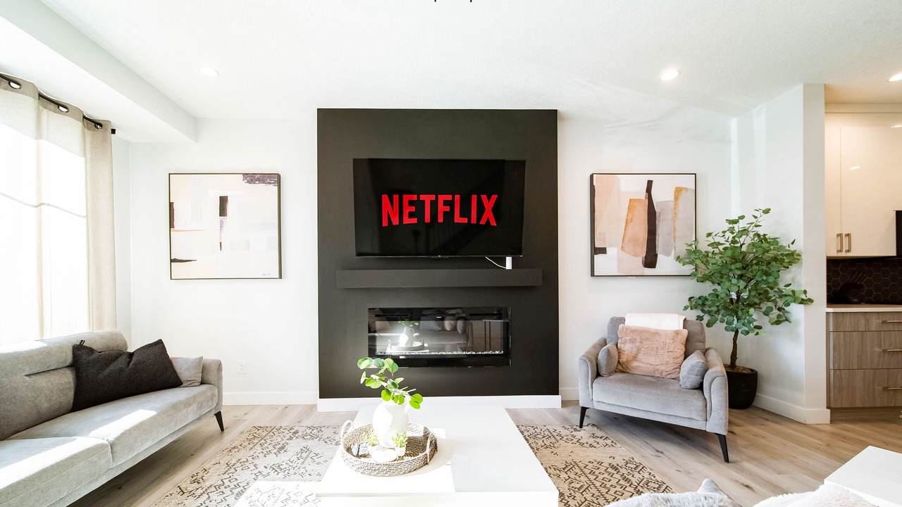 Photo of Livingroom in Southwest Edmonton
