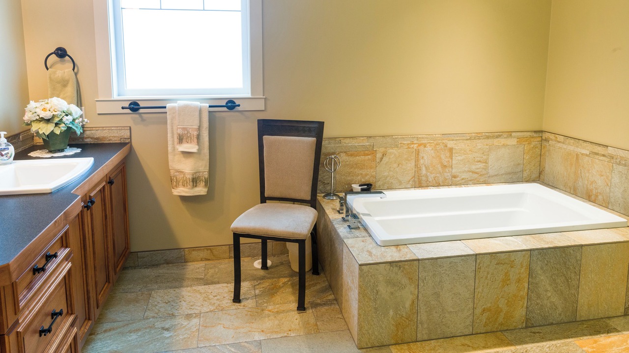 Photo of Bathroom in Balfour