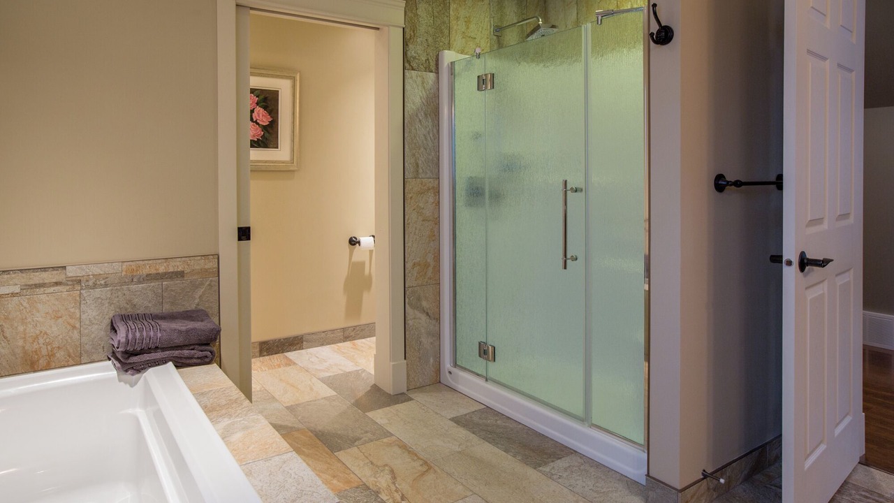 Photo of Bathroom in Balfour