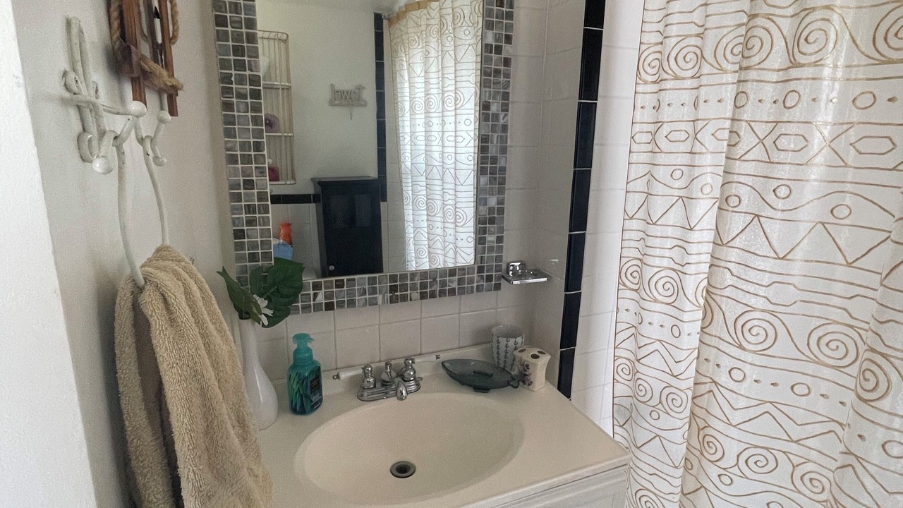 Photo of Bathroom in Waubaushene