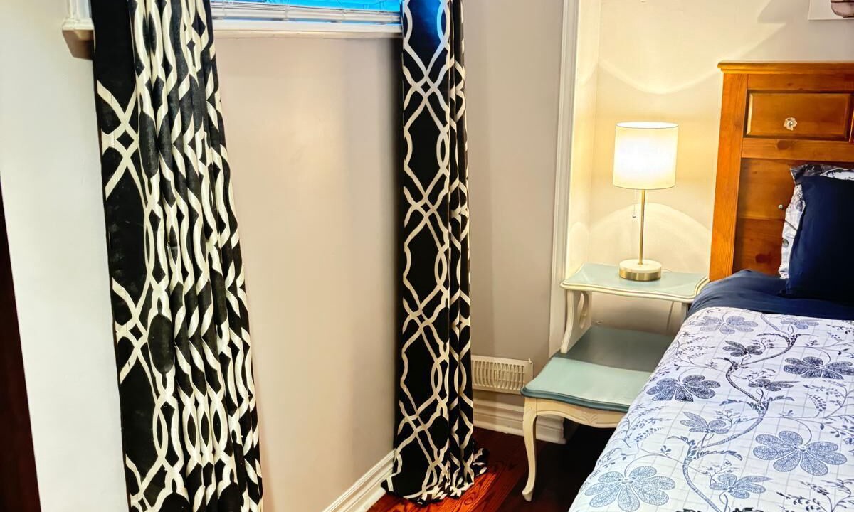 Photo of Bedroom in Mississauga